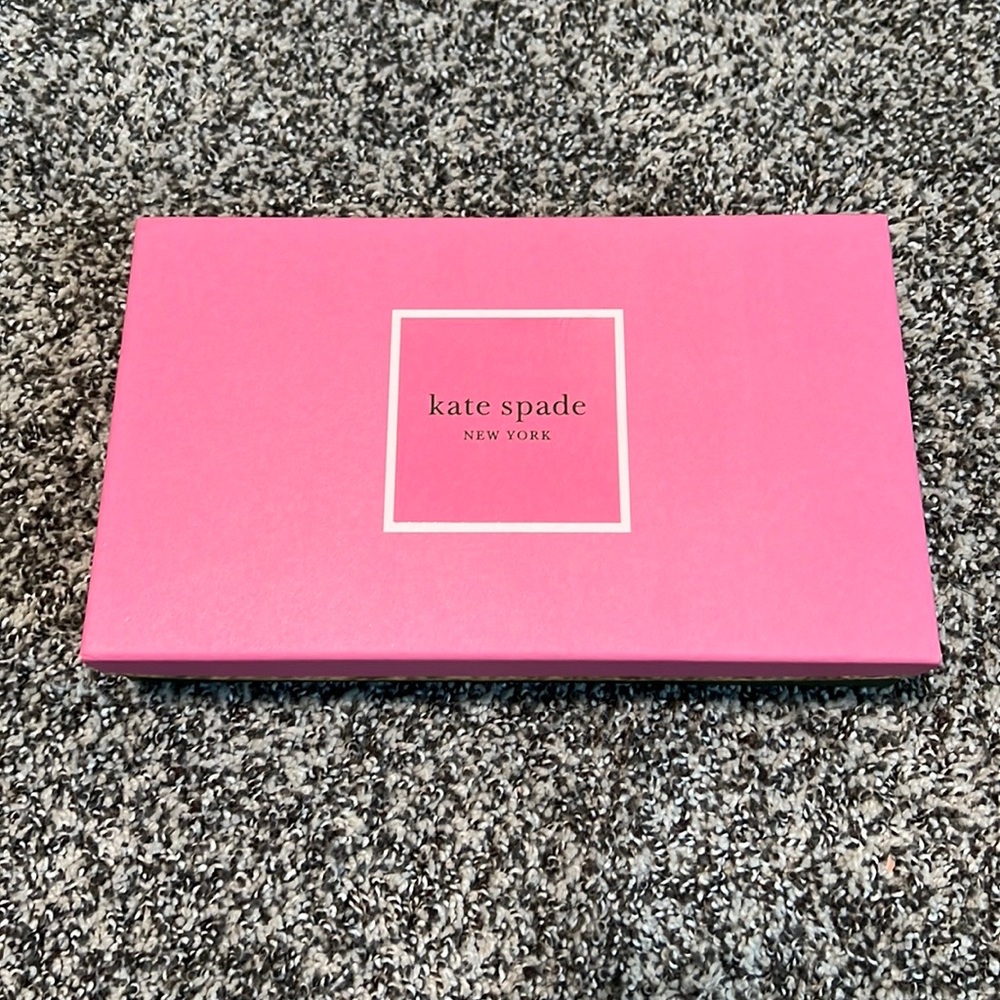 KATE SPADE NEW YORK Spencer Compact Wallet - Picture 1 of 7